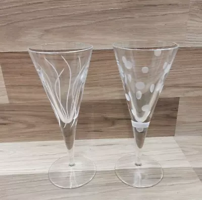 Buy 2 X Royal Doulton Crystal Etched Champagne Flutes -  Different Patterns • 19.99£