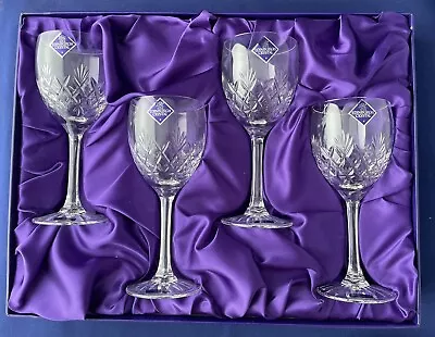 Buy Edinburgh Crystal - Kelso Design - Set Of 4 Wine Glasses - Complete With Box • 65£