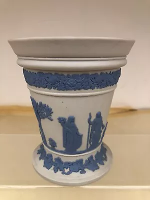 Buy Wedgwood Jasper Ware Blue On White Flower Vase • 5.50£