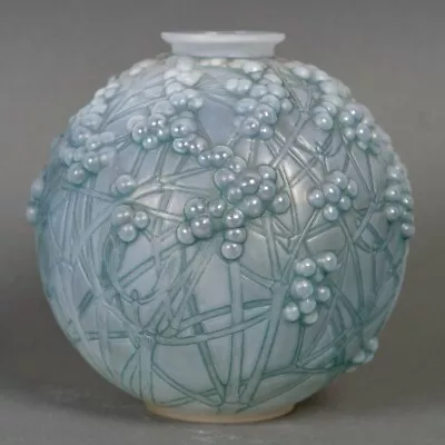 Buy René Lalique R.Lalique Glass Opalescent Glass Patina Blue Druid Vase • 1,391.03£