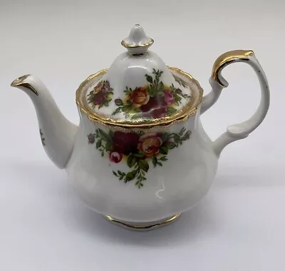 Buy Royal Albert - Old Country Roses - Miniature Teapot - Mini Tea Pot - 1962 Mark • 32.50£