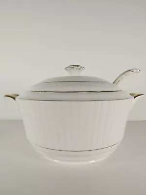 Buy Hammersley A Division Of Royal Worcester Spode White Gilded Large Soup Tureen • 64£