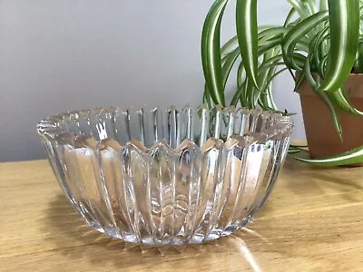 Buy Vintage Saw Edge Cut Glass Trifle Dish/ Bowl • 10£