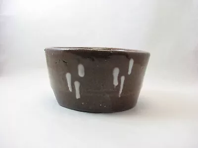 Buy Vintage Slipware Studio Pottery Bowl,  Earthenware, Jennifer Hall (?), 9cm W • 15£