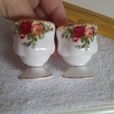 Buy 2 Royal Albert Old Country Roses Egg Cups Bone China England • 12£