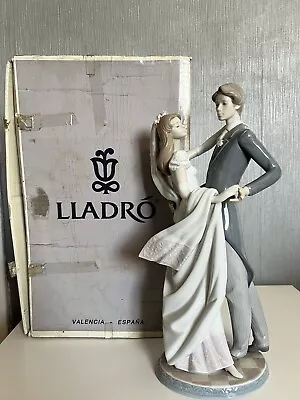 Buy Lladro 1528 I Love You Truly Figurine Series Dancing Bride And Groom Boxed RARE • 79.95£