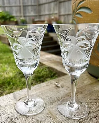 Buy Royal Brierley Crystal Fuchsia Two Wine Glasses 6 1/2  • 29£