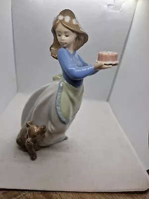 Buy Lladro Nao - Puppy's Birthday / Girl With Cake & Dog 1045  • 14.99£