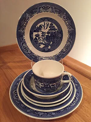 Buy Royal China (USA) Blue Willow Ware 7-pc Place Setting - VTG • 32.21£