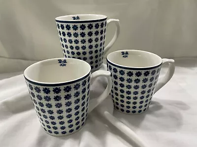 Buy 3 X Laura Ashley Mugs – Blueprint Collectables –  Daisy • 15.99£