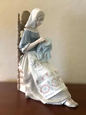 Buy Retired LLadro Spain Figurine # 4865 Embroiderer Seated Woman With Embroidery • 148.18£