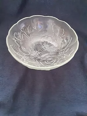 Buy Glass Bowl Wth Rose Design • 6.52£