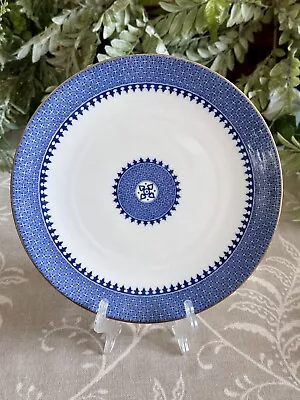 Buy Antique Wedgwood Blue And White 9.5” Dinner Plate Medallion English Bone China • 14.95£