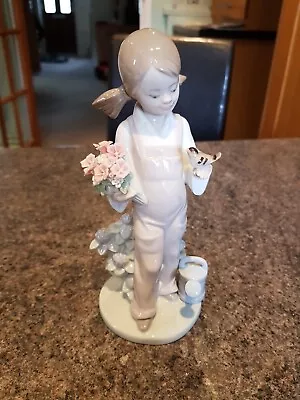 Buy Lladro    Spring Girl   With Flowers &bird • 40£