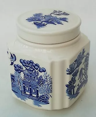 Buy Vintage Sadler Blue & White Willow Pattern Square Ginger Jar • 15.99£