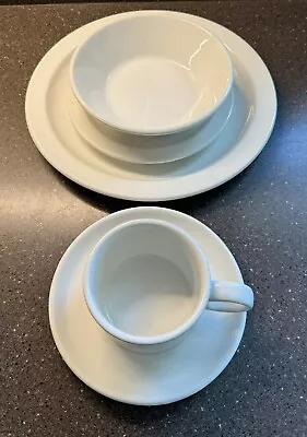 Buy 6 - 5 Piece Place Setting Stonehenge Midwinter White EUC • 51.26£