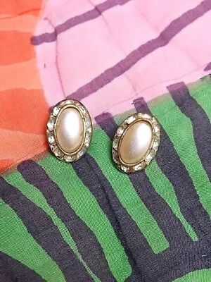 Buy VINTAGE 1930s Art Deco CLIP ON EARRINGS. Faux Pearl & Paste. Gift Wrapped. • 14£