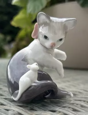 Buy Lladro 5236 Cat And Mouse Vintage Porcelain Figurine • 20£
