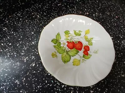 Buy Queen’s Virginia Strawberry Small Pin Dish • 10£