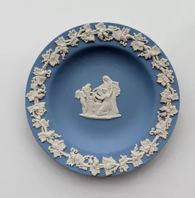Buy Wedgwood Blue Jasperware Plate 'Cupid As Oracle' - Small Vintage Trinket • 10£