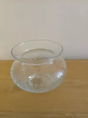 Buy Dartington Ripple Glass Vase, Posy Bowl • 14.99£