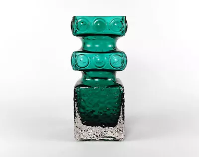 Buy Vintage 1960s Riihimaki Tamara Aladin 1496 ‘Kehra’ Green Cased Glass Vase • 110£