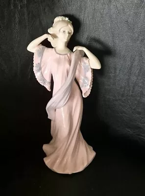 Buy REX VALENCIA D'AVILA Limited Edition Figurine LADY DIANA '84 LLADRO NAO Ornament • 39£