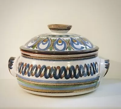 Buy Vintage Godshil Pottery 1.5 Litre Lidded Casserole Pot • 25£