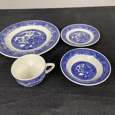 Buy Royal China Blue Willow Ware  Dinnerware 4 Piece Place Setting • 12.11£