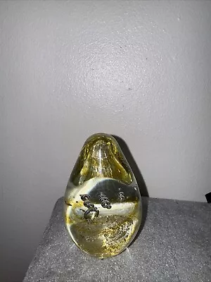 Buy  Egg  Bubble Yellow Swirl Paperweight Gorgoues  • 15£