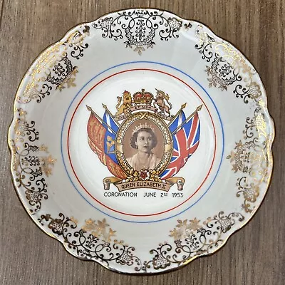 Buy Queen Elizabeth II Coronation Dish • 5£