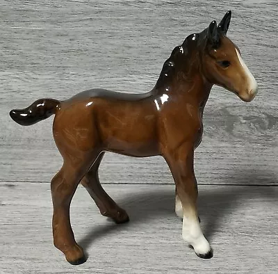 Buy Vintage Beswick England, Standing Horse Foal Glossy Brown Ceramic Figurine 🐎 • 26£