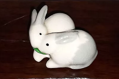 Buy WADE Rabbit Group Eating Or Kissing EXC+ Issued 1960/70s Very Rare • 30£