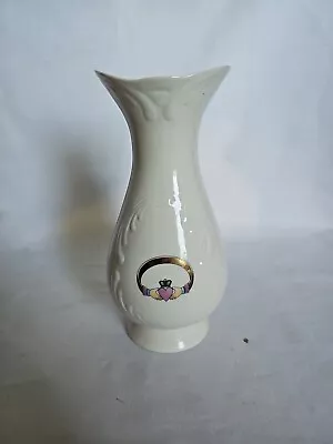 Buy Donegal Irish Parian China 6.5'' Claddagh Ring Pattern Bud Vase • 12.50£