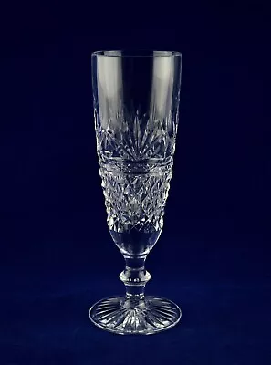 Buy Edinburgh Crystal “ROYAL HIGHLAND  Champagne Glass – 17.2cms (6-3/4″) Tall • 34.50£