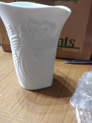 Buy Kaiser Porcelain Vase • 18.50£