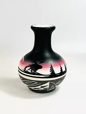 Buy Southwest Native American Navajo Art Pottery Vase Etched Black Pink 6” Signed • 18.63£