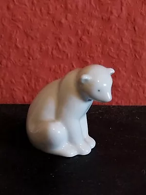 Buy Vintage Nao Lladro Small Seated Polar Bear • 12.50£