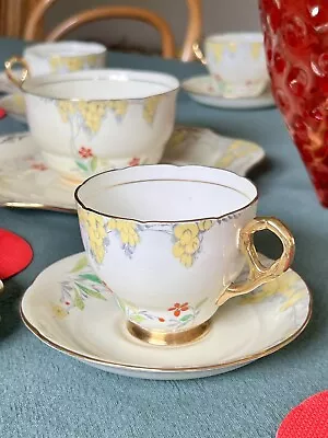 Buy Royal Grafton Fine Bone China 34 Piece Tea Set Laburnum • 50£