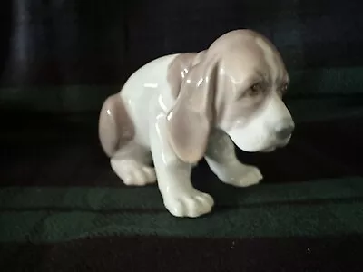 Buy Lladro Figurines Puppy (1071) • 18£