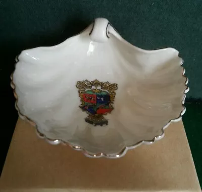 Buy Arcadian Crested Ware Scalloped Dish - Crewe • 5£