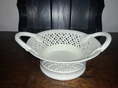 Buy Leeds Pottery Twin Handled Basket • 35£