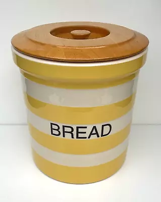 Buy Rare TG Green Cloverleaf Cornishware Yellow Stripe Bread Bin With Wooden Lid. • 120£