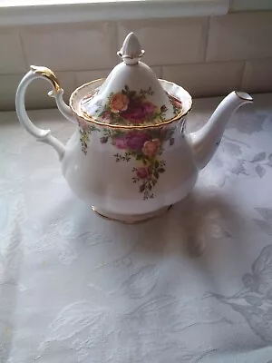 Buy Royal Albert Old Country Roses Teapot • 17.50£