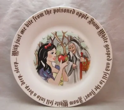 Buy Paul Cardew Snow White & Witch Plate. Poison Apple • 12.11£