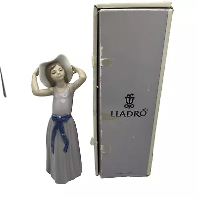 Buy LLADRO GIRL WITH HAT No 5011 With Original Box, 26cm High VGC Figurine • 35.99£