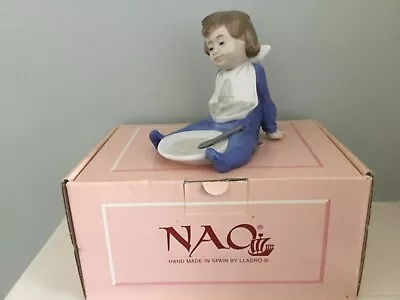 Buy NEW LLADRO NAO BABY BOY 1074 “I’m Full” Retired Boxed With Bib Bowl And Spoon • 24.89£