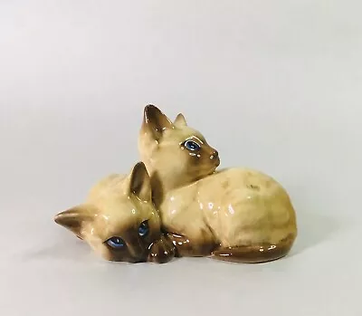 Vintage Siamese Cat Figurine Siamese Cat Cat Figurines Made in Japan Cat Figurine  Kitten Figurine Cat Decor 