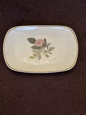 Buy ***Vintage Wedgwood Trinket Dish - Hathaway Rose Design*** • 9.99£