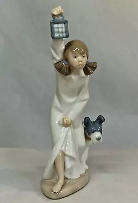 Buy Vintage Spanish Porcelain Figurine, 'Who's There?', From Nao, By Lladro #1111 • 21.75£
